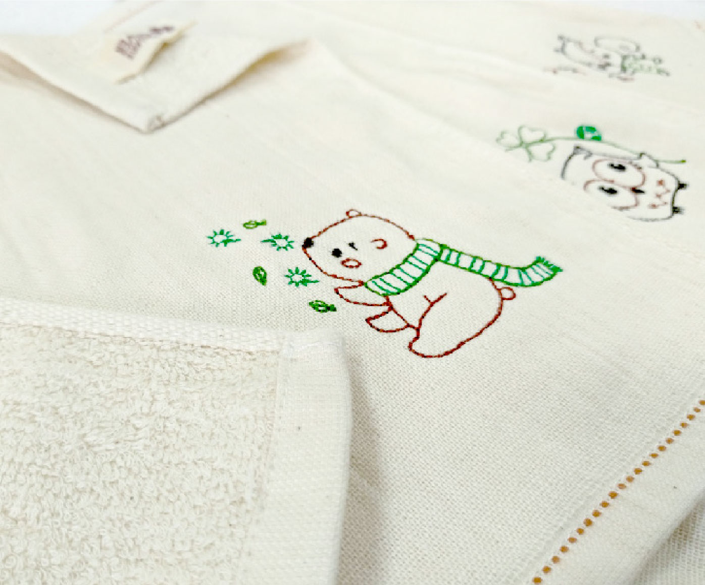 無染動物刺繡紗布方巾