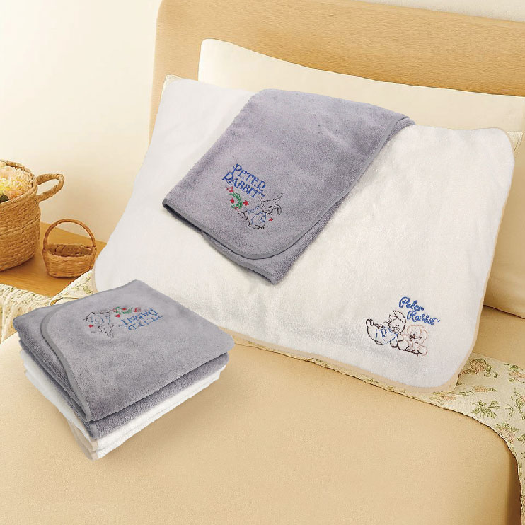 彼得兔柔棉精繡枕巾